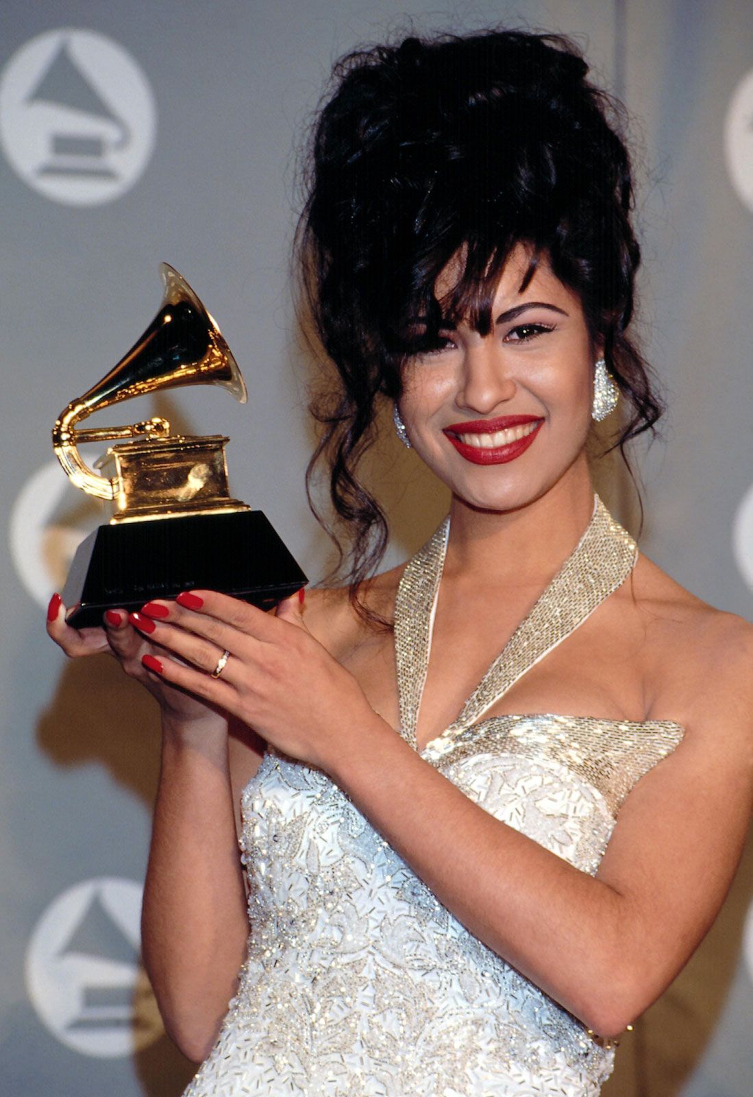 Selena | Biography, Songs, Husband, Movie, Death, & Facts | Britannica