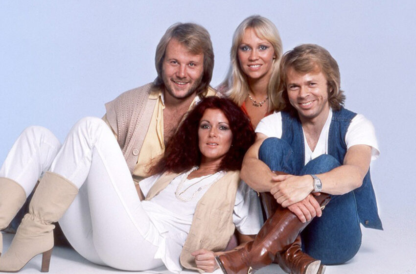 Los vocalistas de ABBA aparecieron juntos en público por primera vez en 36 años y esto es algo que debes ver