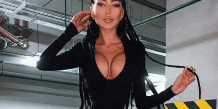 La joven se transforma para parecerse a Kim Kardashian: ¡Internet no da crédito al resultado!